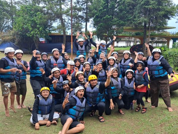 Family Gathering Situ Cilenca